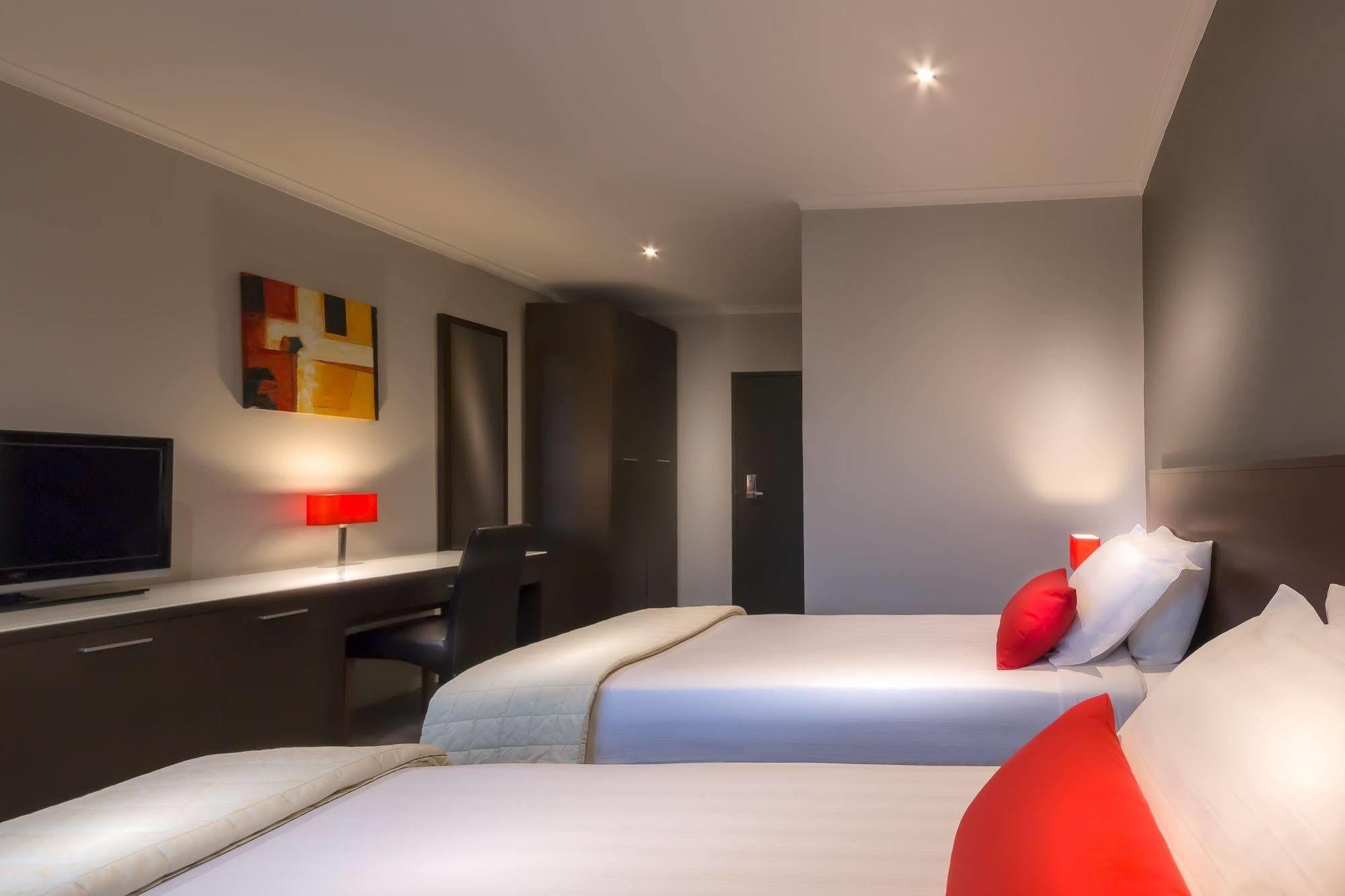 Crest On Barkly Serviced Apartments Melbourne Exterior photo
